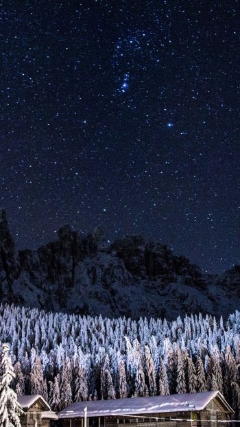 Starry Winter Night