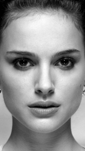 Celebrity Natalie Portman Phone Wallpaper