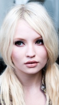 30+ Emily Browning Apple/iPhone 5 (640x1136) Wallpapers - Mobile Abyss