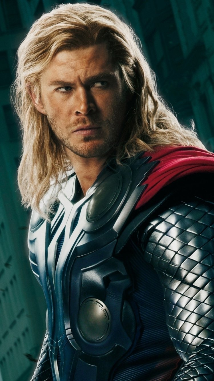 Download Chris Hemsworth Thor Avengers Movie Phone Wallpaper