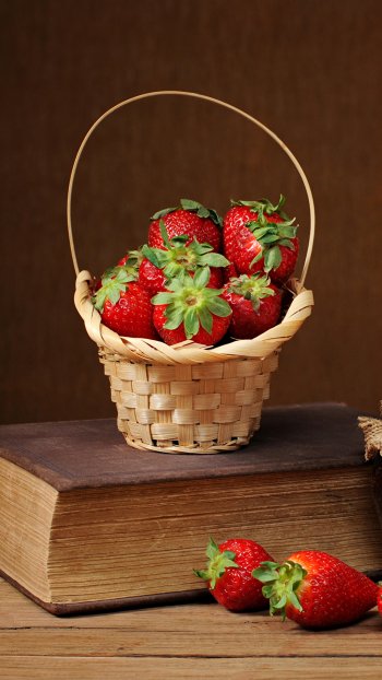still life basket book berry fruit food strawberry Phone Wallpaper