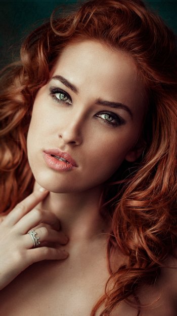 redhead green eyes woman model Phone Wallpaper