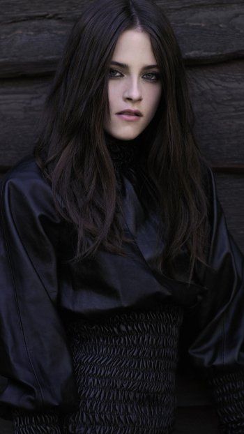Celebrity Kristen Stewart Phone Wallpaper