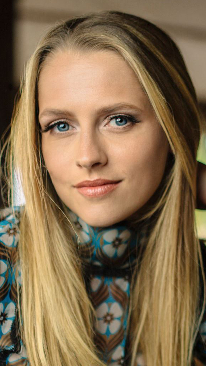 Download Face American Blue Eyes Blonde Actress Celebrity Teresa Palmer ...