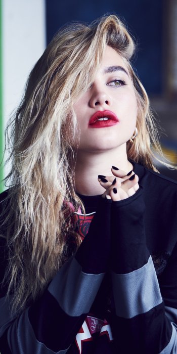 lipstick blonde actress English Celebrity Florence Pugh Phone Wallpaper