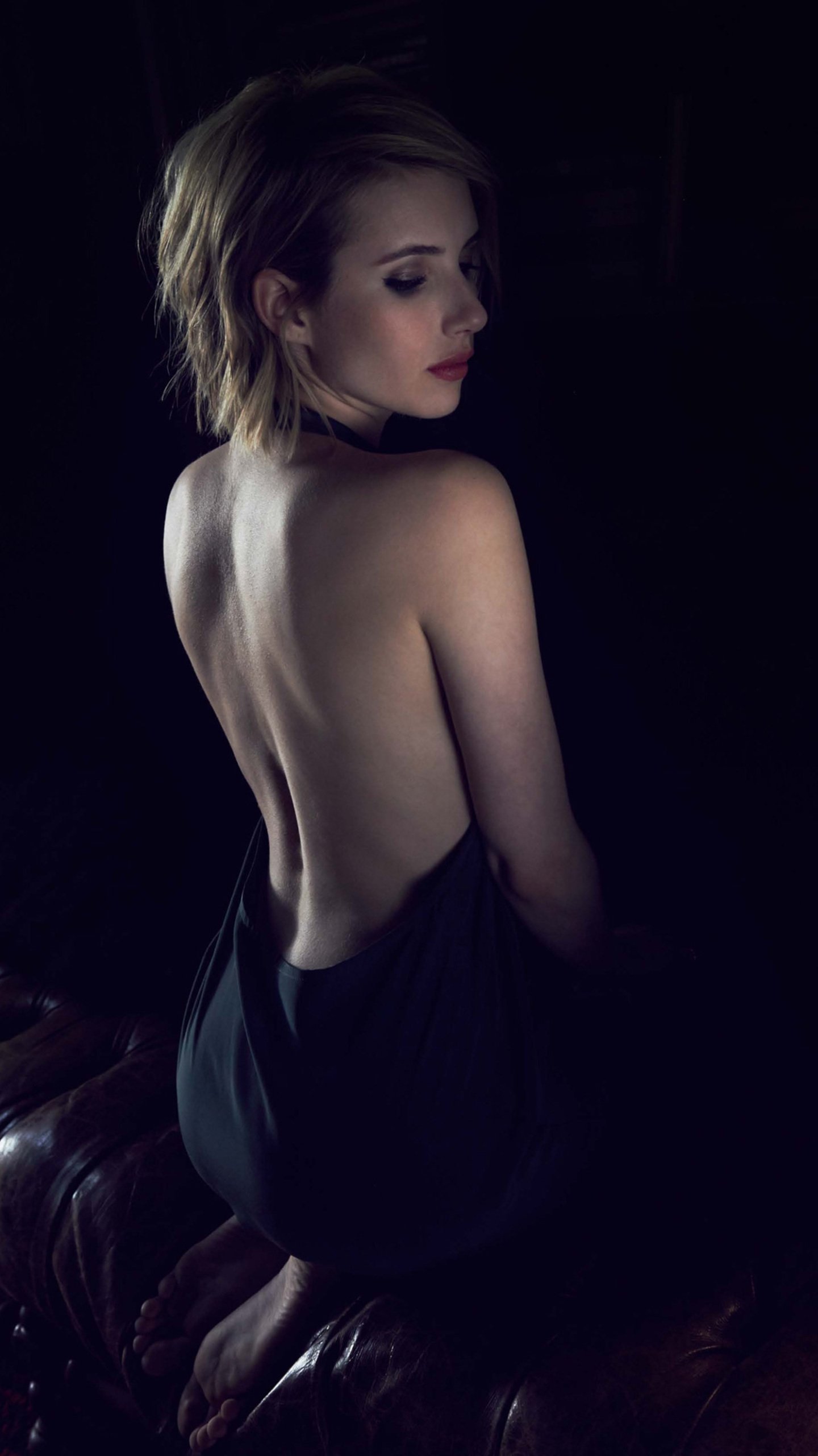 Download Celebrity Emma Roberts Phone Wallpaper