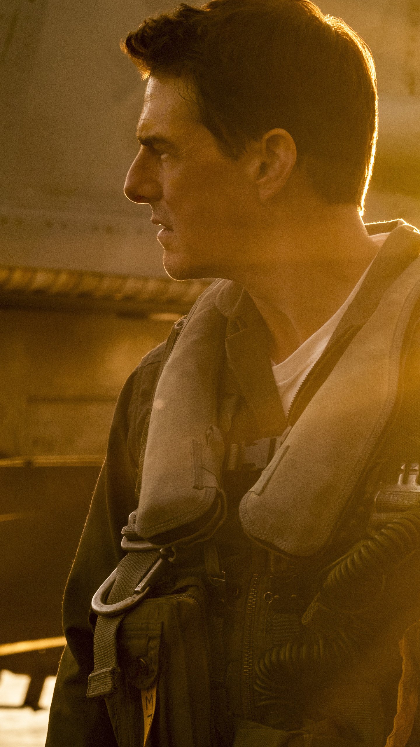 Download Tom Cruise Movie Top Gun: Maverick Phone Wallpaper