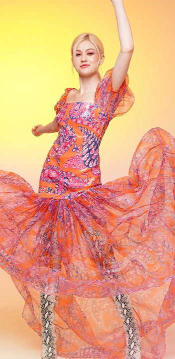 Celebrity Katherine McNamara Phone Wallpaper
