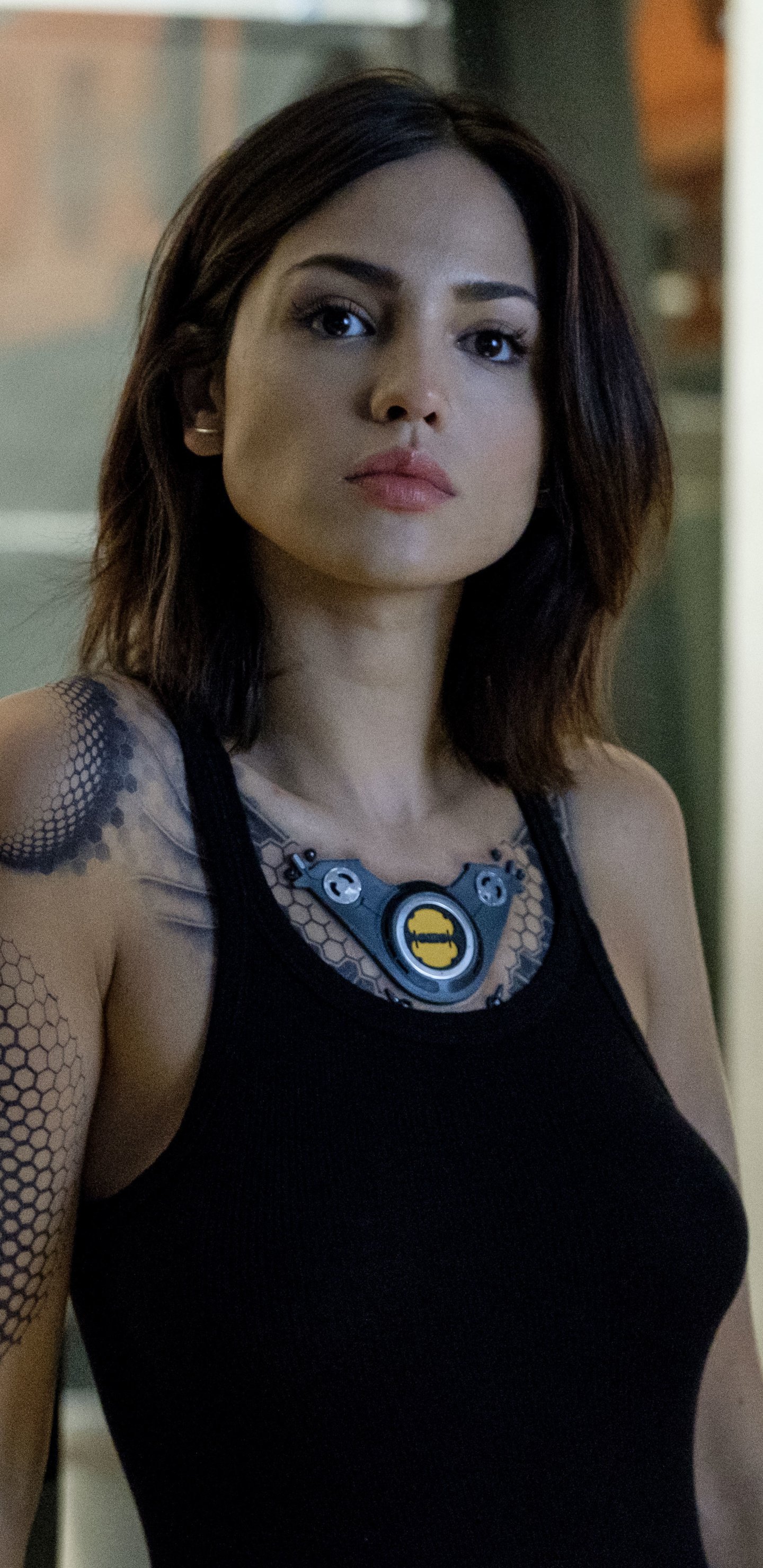 Download Eiza Gonzalez Movie Bloodshot Phone Wallpaper