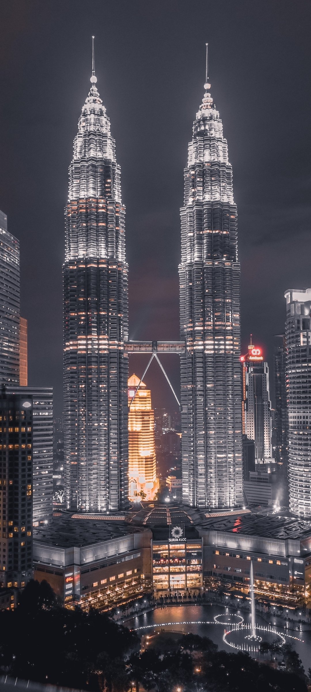 Download Kuala Lumpur Man Made Petronas Towers Phone Wallpaper