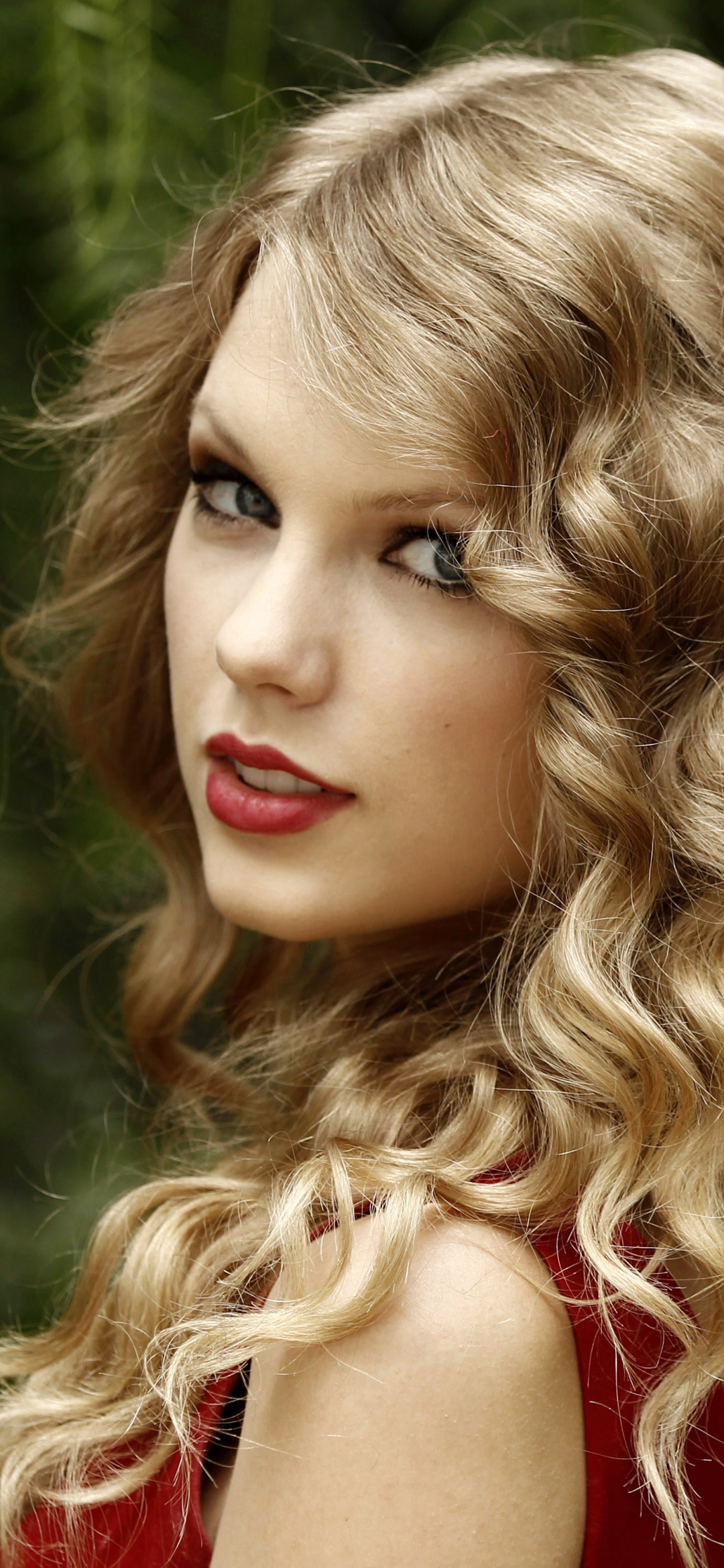 Taylor Swift Wallpapers  Top Free Taylor Swift Backgrounds   WallpaperAccess