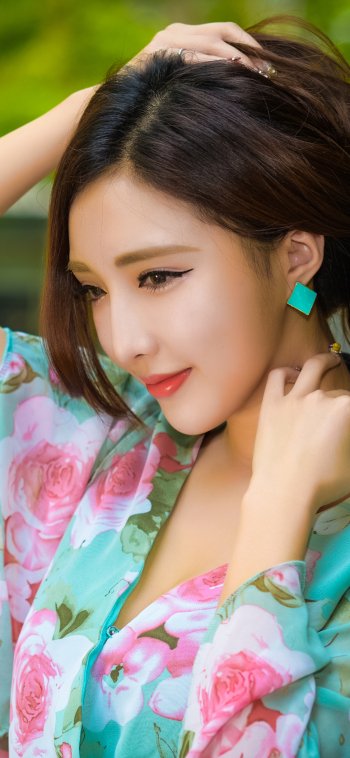 brown eyes brunette model woman asian Phone Wallpaper
