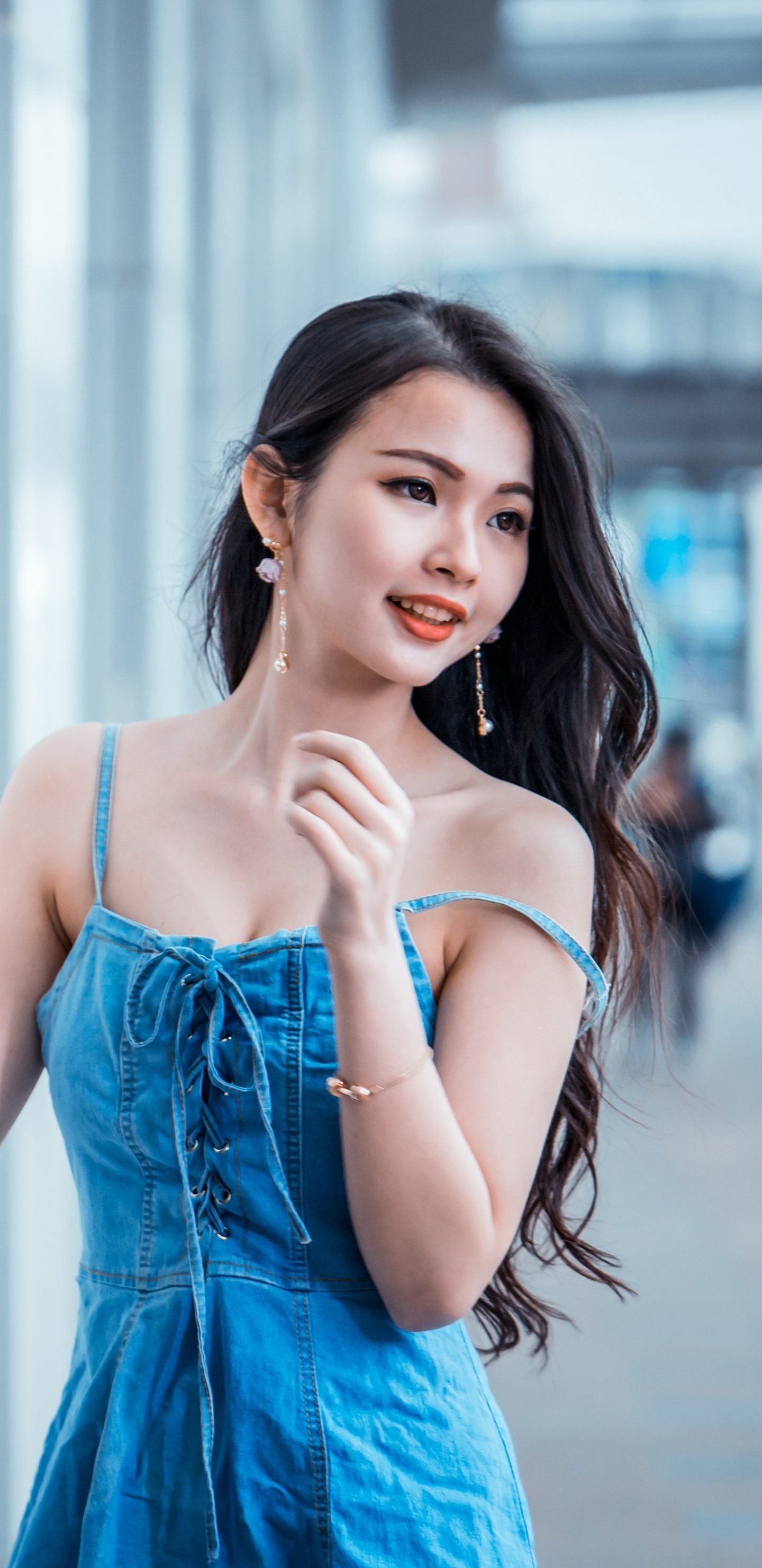 Download Black Hair Lipstick Blue Dress Model Woman Asian Phone Wallpaper