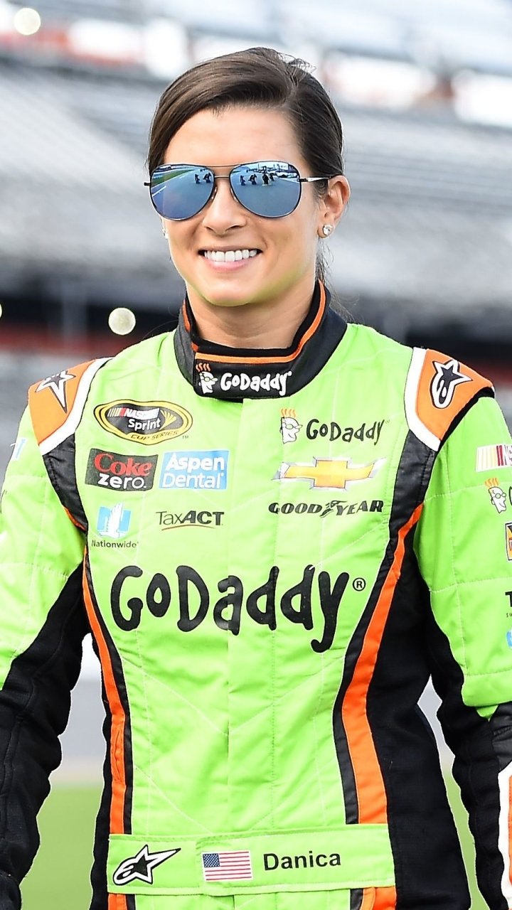 Danica Patrick Iphone Wallpapers