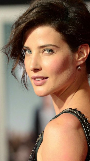 Celebrity Cobie Smulders Phone Wallpaper