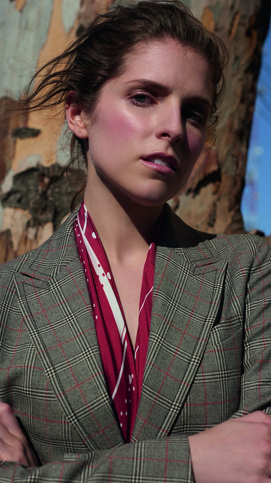 Download Celebrity Anna Kendrick Phone Wallpaper