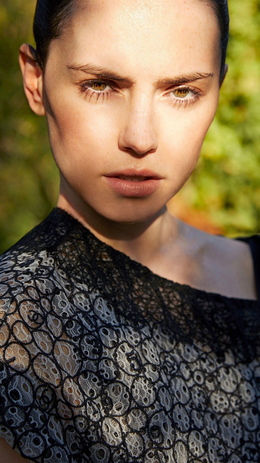 Download Celebrity Daisy Ridley Phone Wallpaper