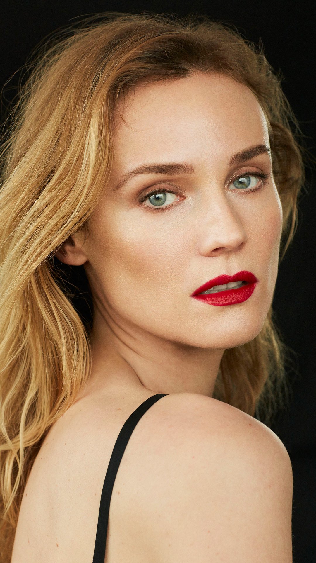 Download Celebrity Diane Kruger Phone Wallpaper