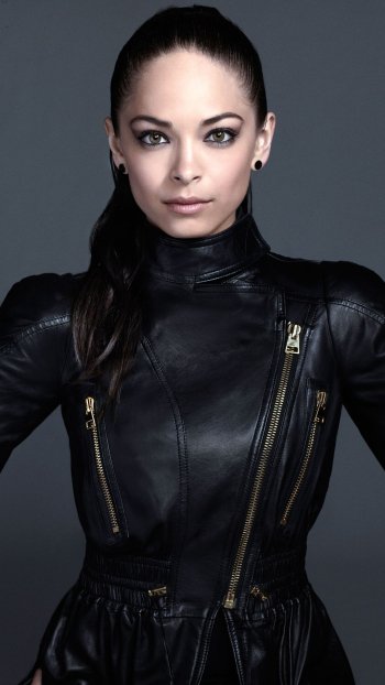 Celebrity Kristin Kreuk Phone Wallpaper