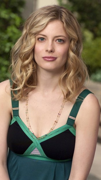 Celebrity Gillian Jacobs Phone Wallpaper