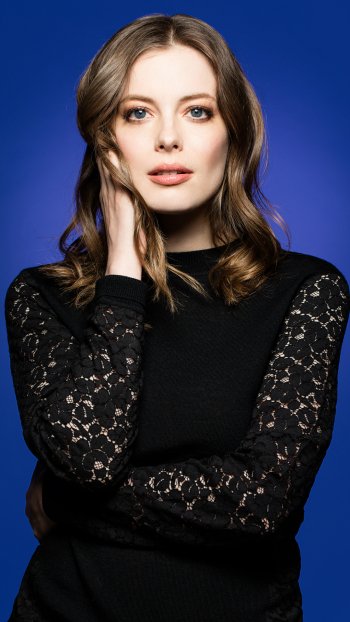 Celebrity Gillian Jacobs Phone Wallpaper