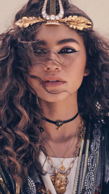 Celebrity Zendaya Phone Wallpaper