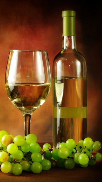 glass candle grapes wine photography still life Phone Wallpaper