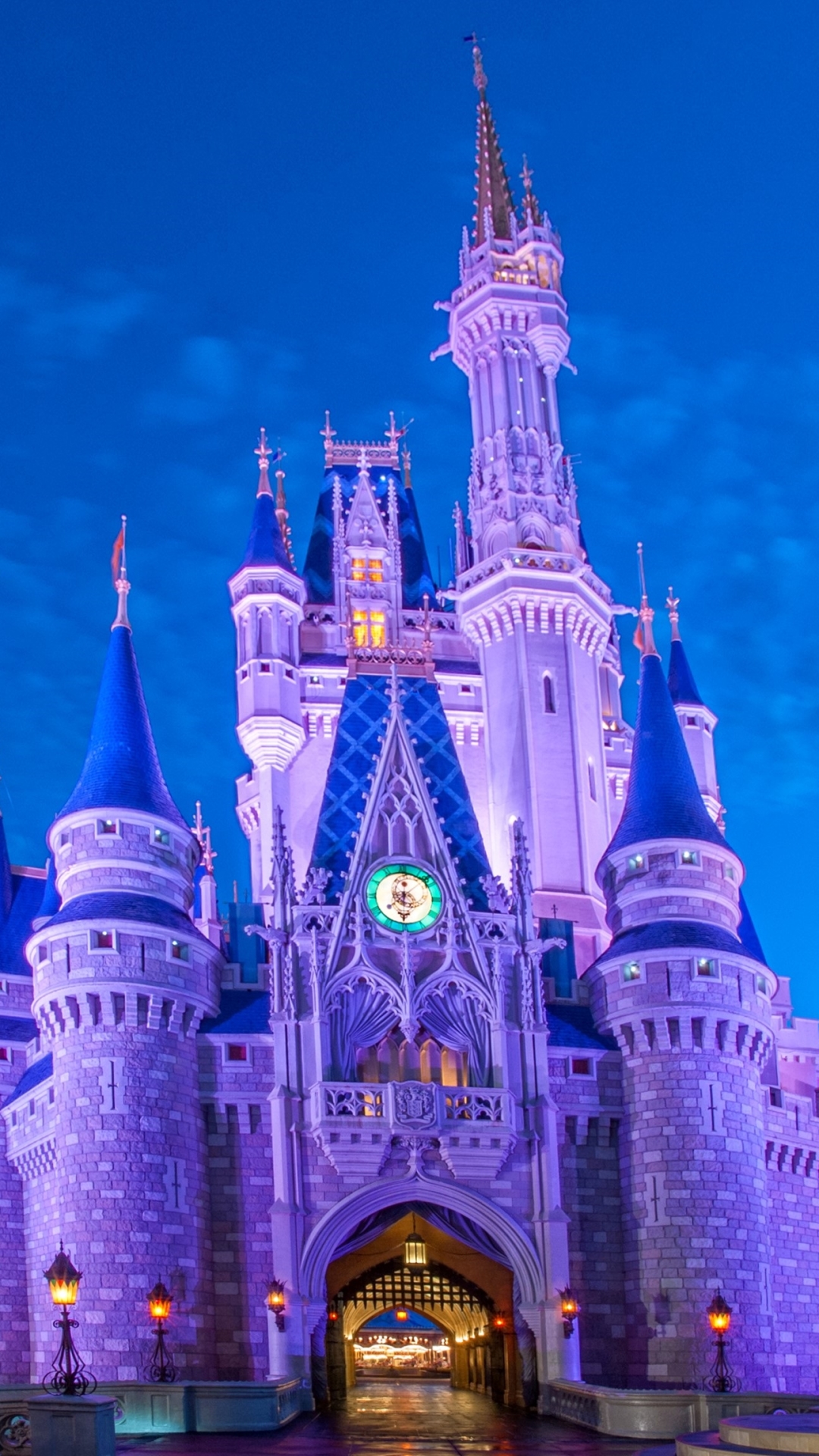 Cinderella Castle at Disney World in Florida