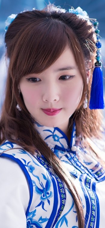 traditional costume Taiwanese asian model woman Yu Chen Zheng Phone Wallpaper