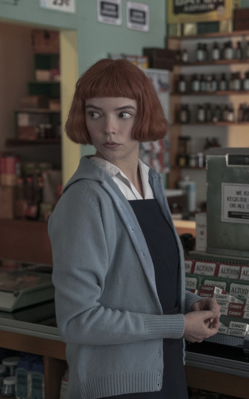 Download Beth Harmon Anya Taylor-Joy TV Show The Queen's Gambit Phone Wallpaper