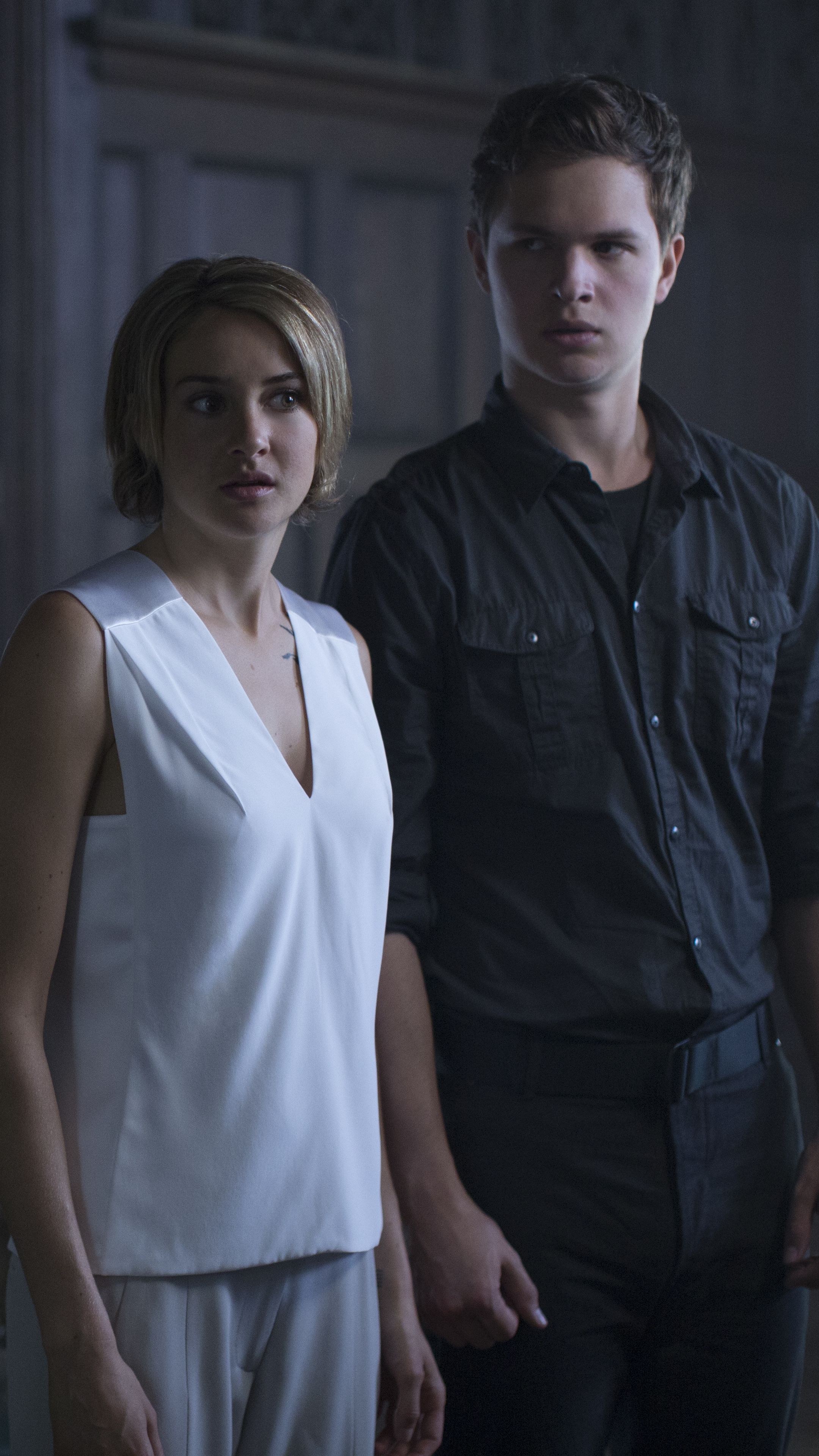 The Divergent Series: Allegiant Phone Wallpaper