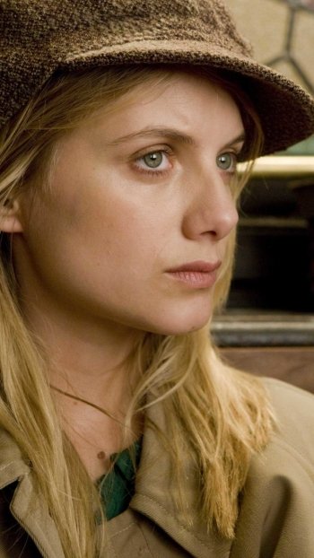 Melanie Laurent movie Inglourious Basterds Phone Wallpaper