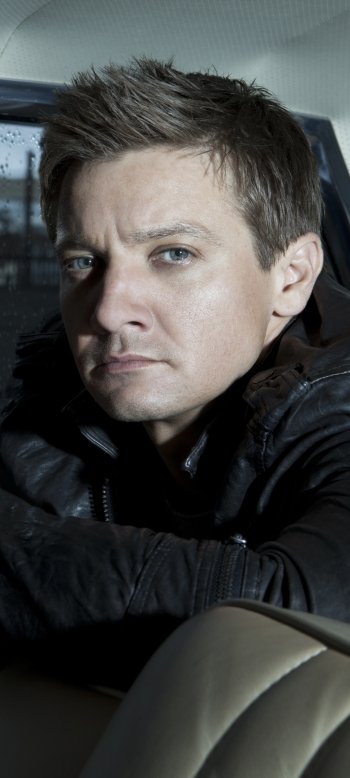 American actor Celebrity Jeremy Renner Phone Wallpaper