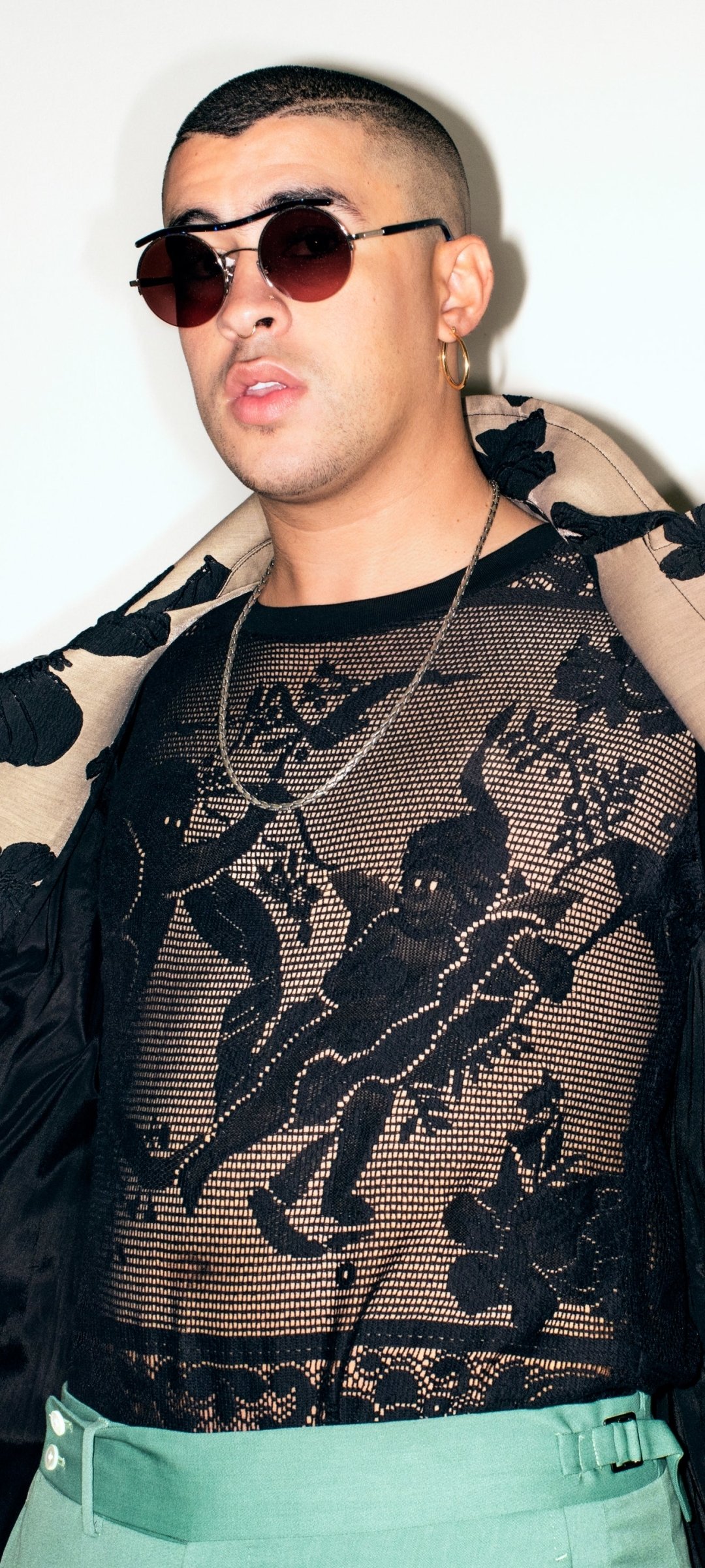 Download Rapper Benito Antonio Martínez Ocasio Music Bad Bunny Phone Wallpaper