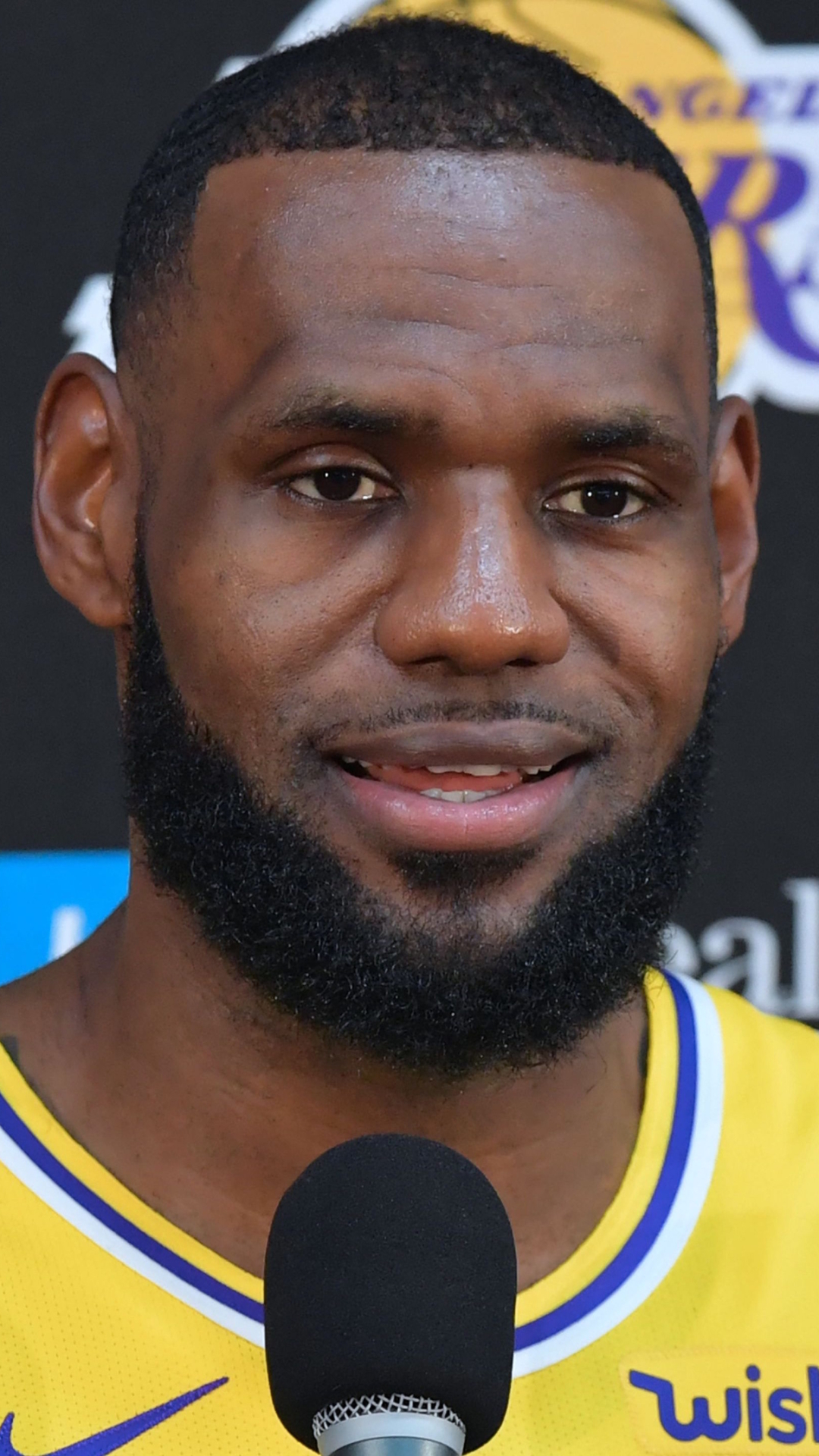 LeBron James - Los Angeles Lakers - Mobile Abyss