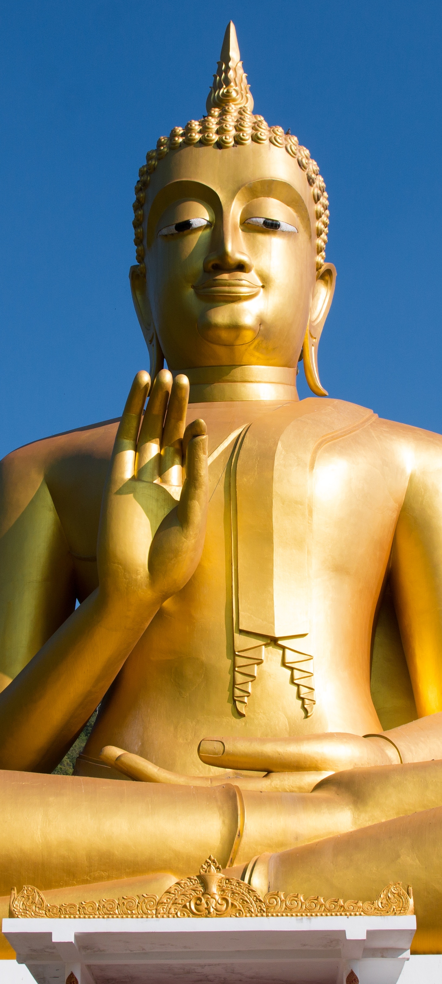 Gold Colored Buddha Statue by Somchai Kongkamsri