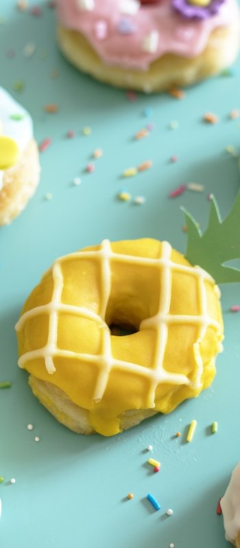 sweets food doughnut Phone Wallpaper