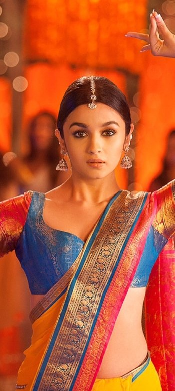Bollywood Celebrity Alia Bhatt Phone Wallpaper