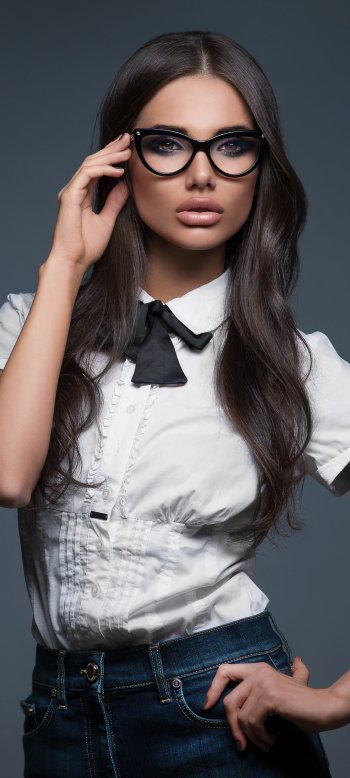 black hair glasses woman model Phone Wallpaper