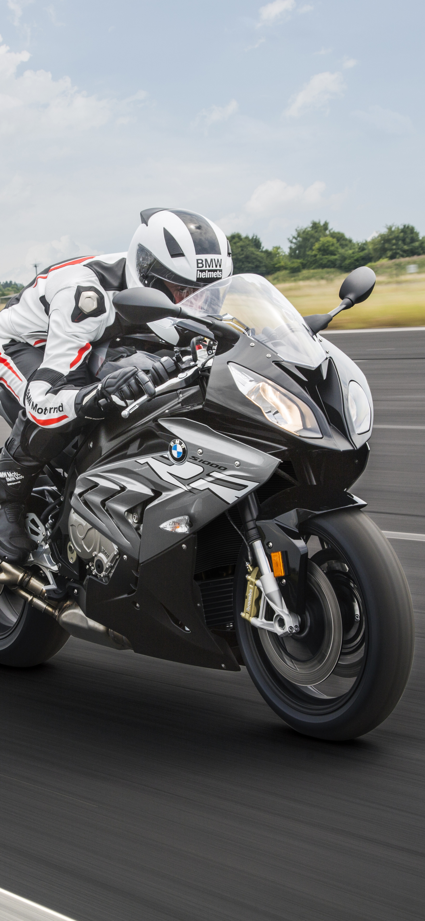 2023 BMW S1000RR, lighter, faster, simple! | IAMABIKER - Everything  Motorcycle!