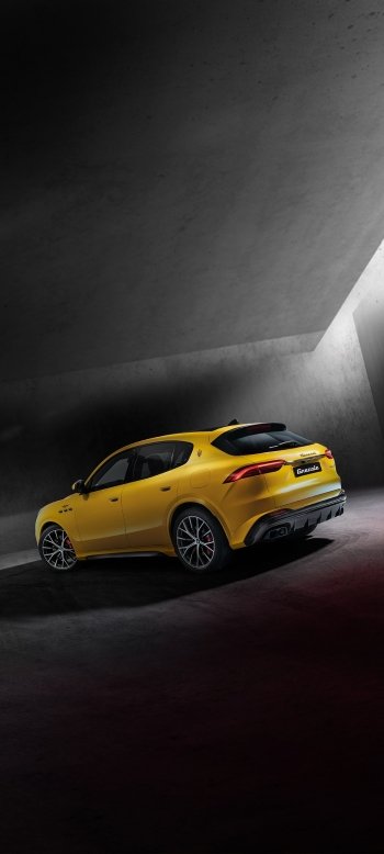 Maserati Grecale Trofeo vehicle Maserati Grecale Phone Wallpaper