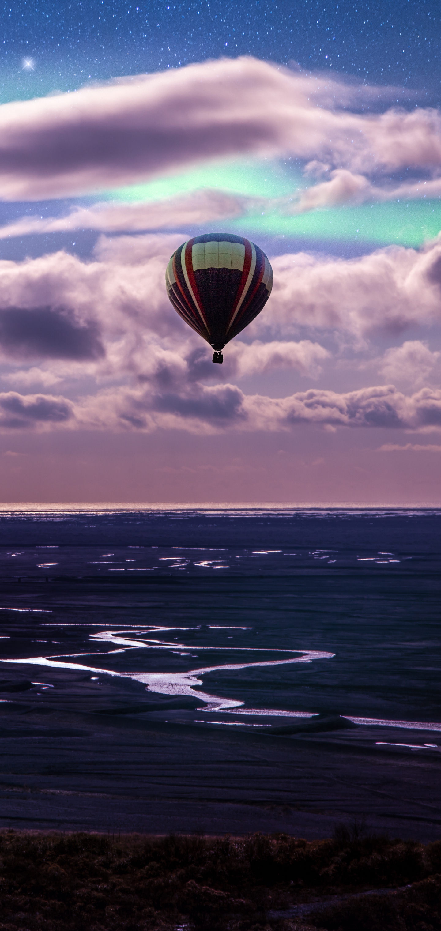 Hot Air Balloon Ride by Andrés Nieto Porras