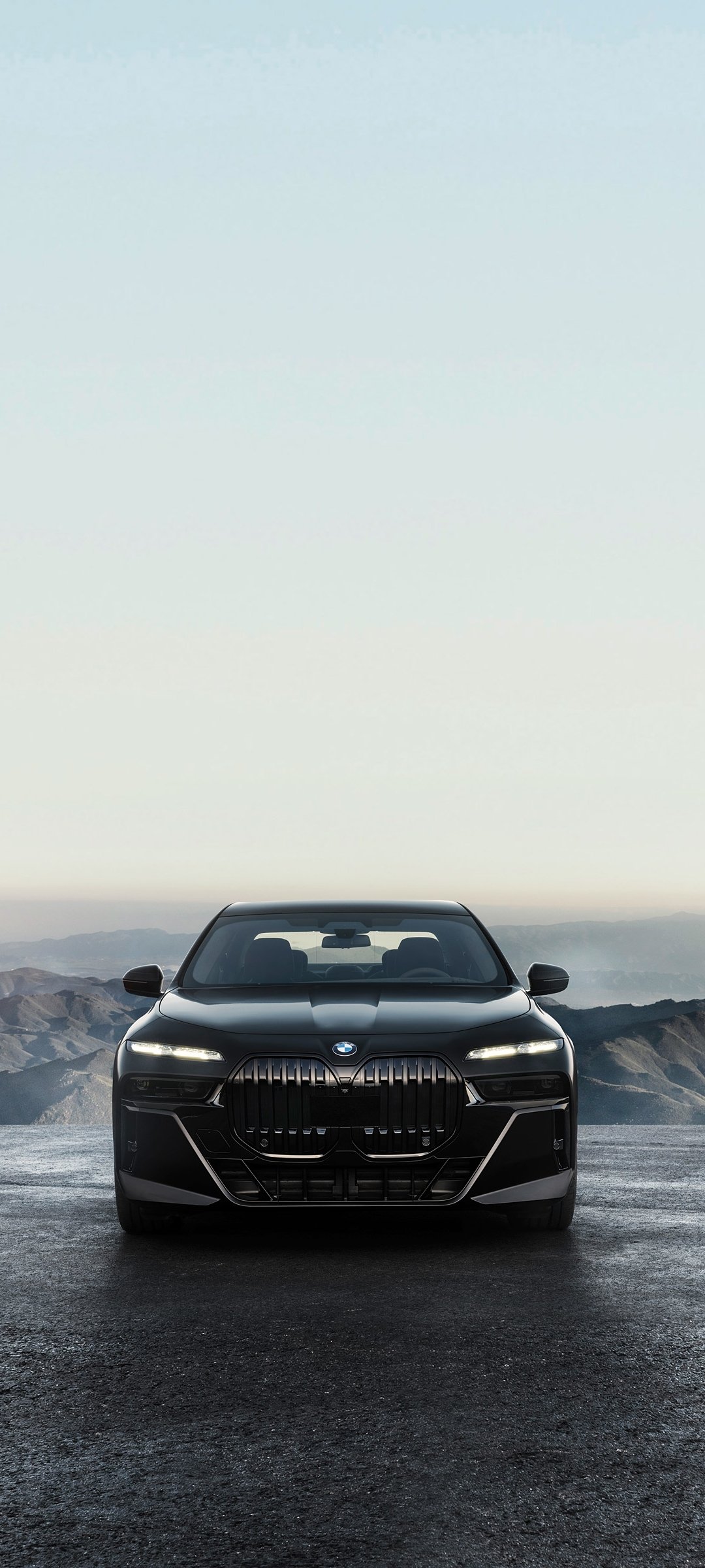 Download Vehicle BMW 7 Series Phone Wallpaper