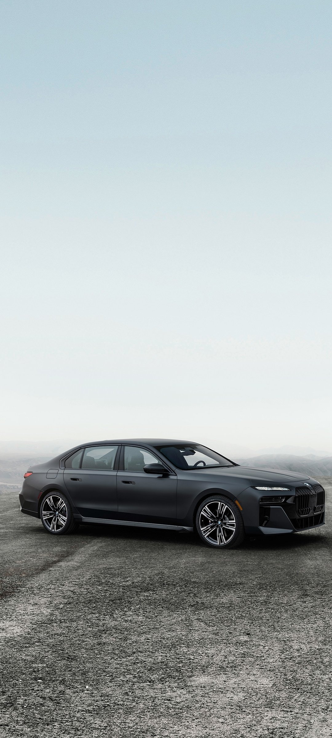 Download Vehicle BMW 7 Series Phone Wallpaper
