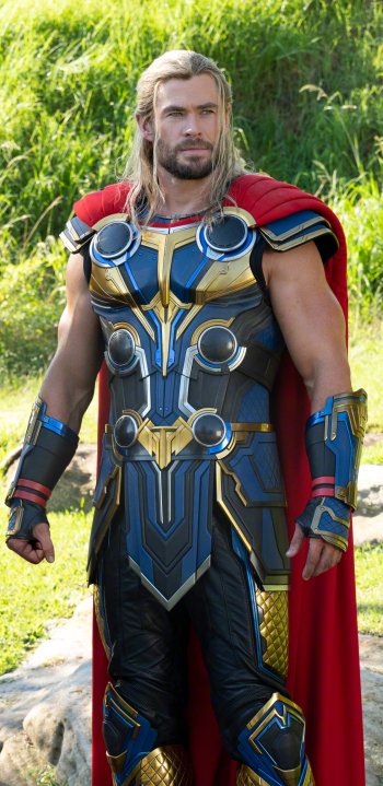 Chris Hemsworth Thor movie Thor: Love and Thunder Phone Wallpaper