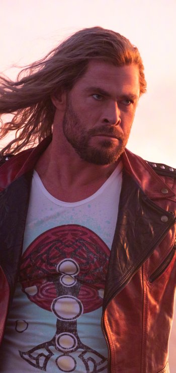 Chris Hemsworth Thor movie Thor: Love and Thunder Phone Wallpaper