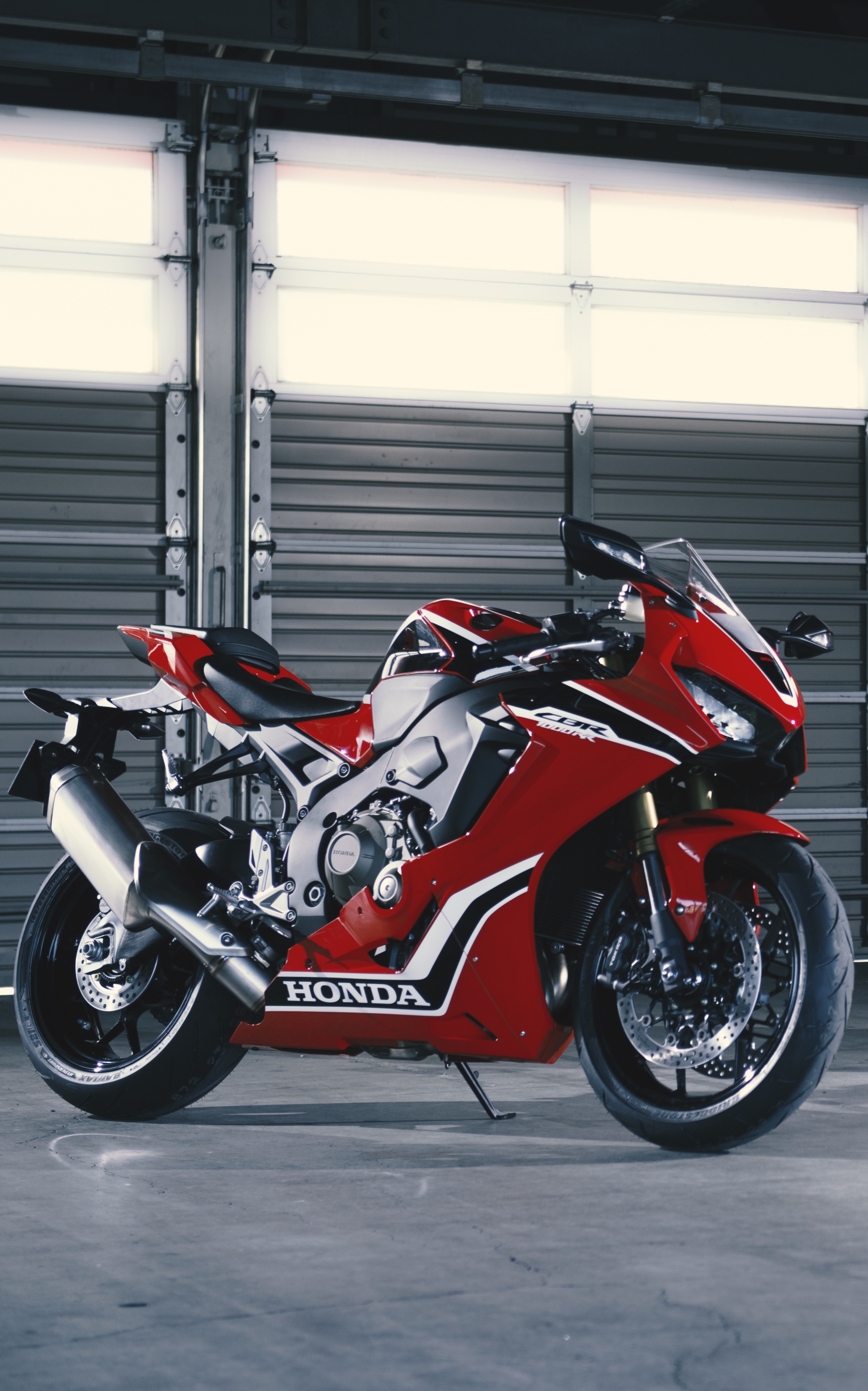 Honda CBR1000RR [2] wallpaper - Motorcycle wallpapers - #10238