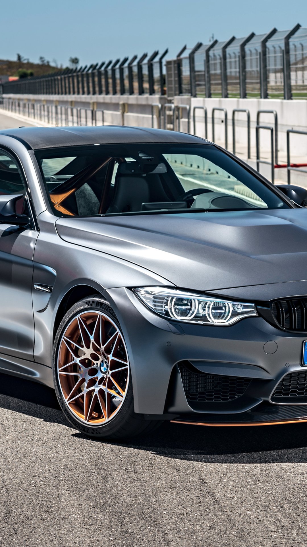 Download Vehicle BMW M4 Phone Wallpaper