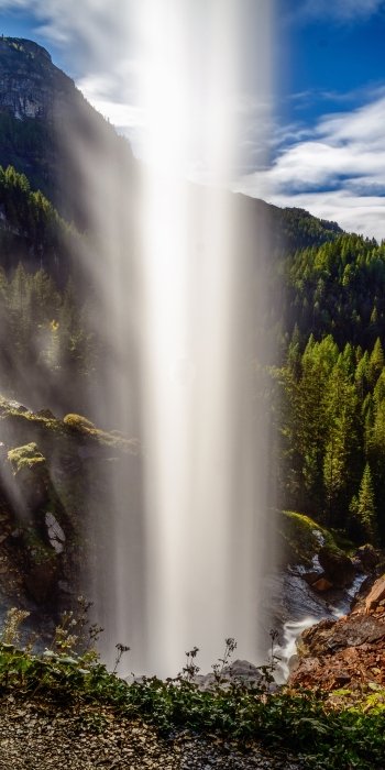  Johannes Waterfall