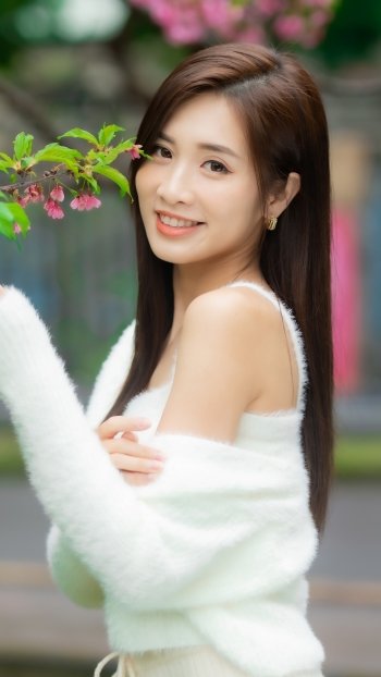 woman asian Phone Wallpaper